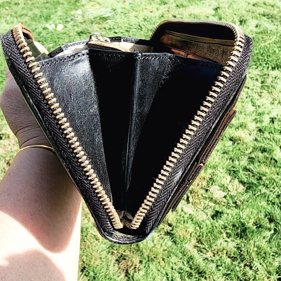 Chloe June Bow Embellished Black Tan leather long zippy wallet - Picture 9 of 16